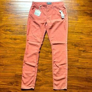 Indigo Rein colorflex skinny jeans color: salmon pink